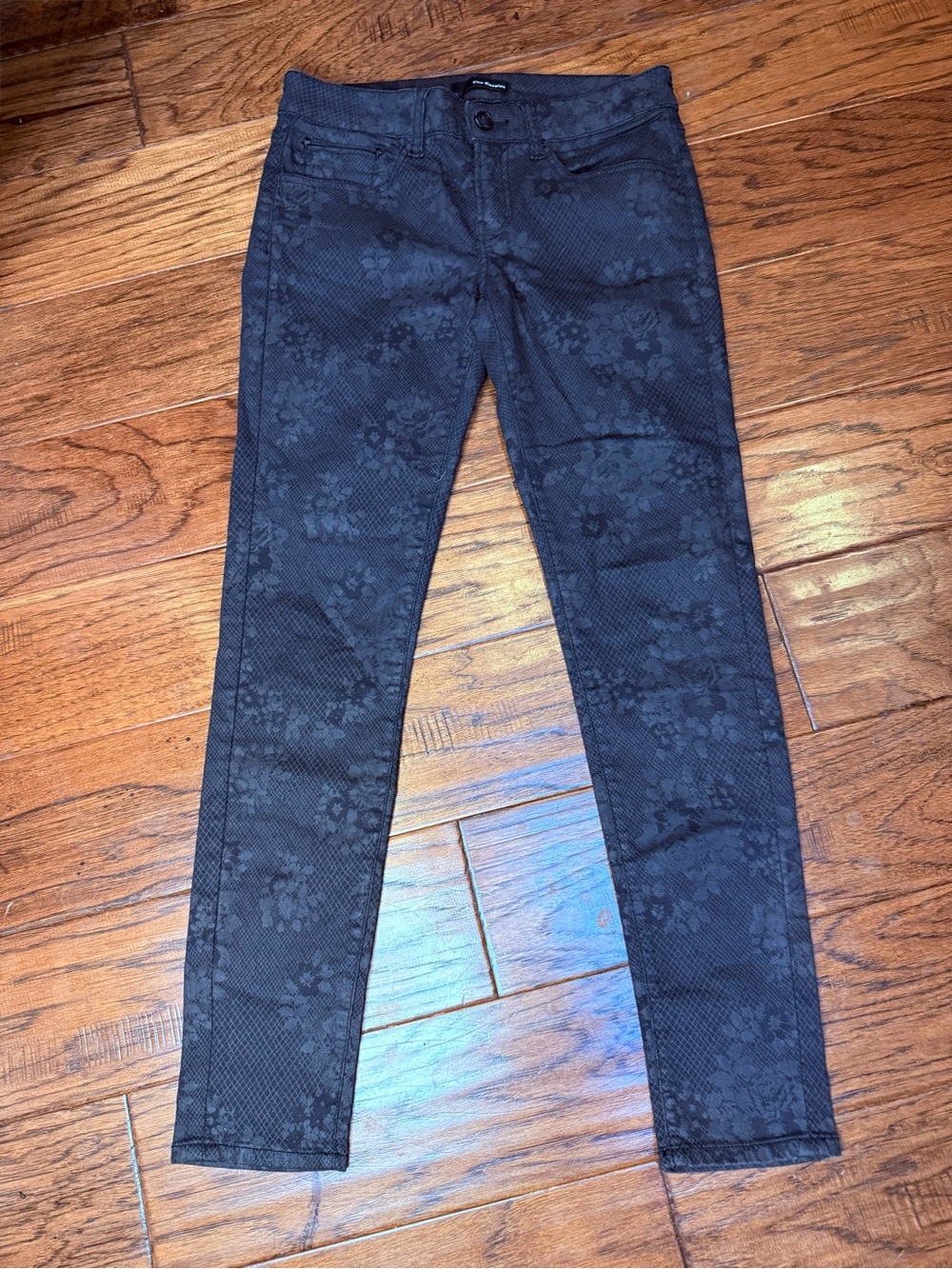 The Kooples Size 24 Short Fit Black Floral Print Skinny Jeans Stretch Designer - Picture 14 of 16